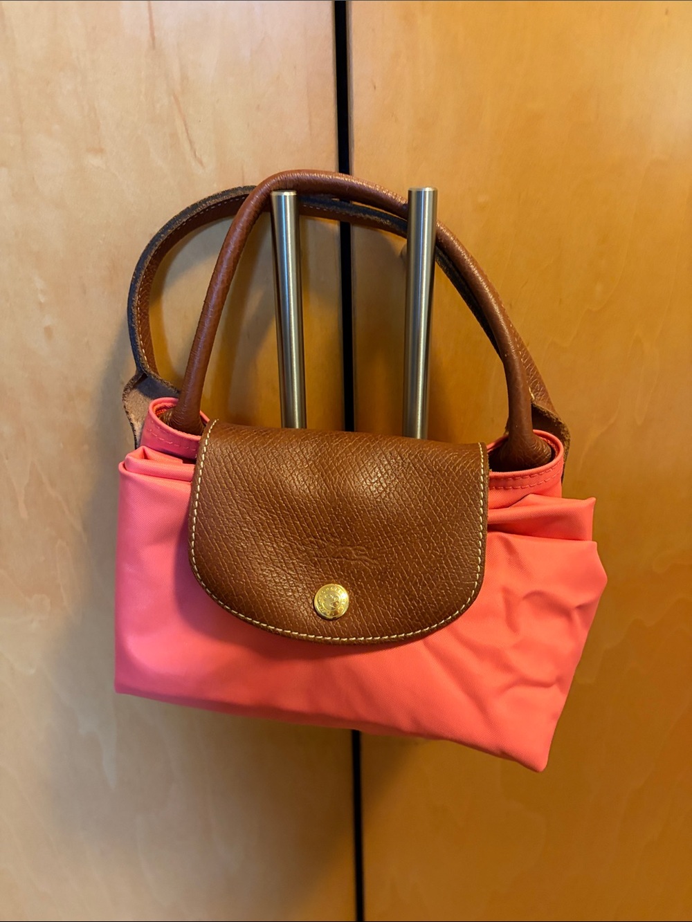 Peach Longchamp Bag - Picture 5 of 5